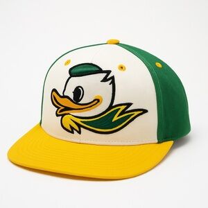 Nike True Green Cap university of Oregon duck logo